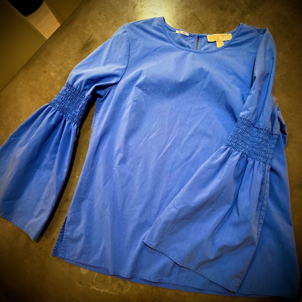 MICHAEL Michael Kors Blue Smocked Bell Sleeve Blouse Size M